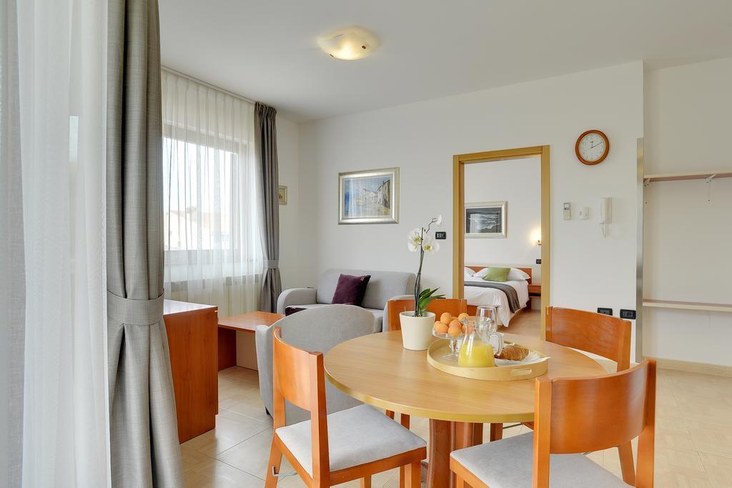 Villa Nina B&B Rovinj Ngoại thất bức ảnh